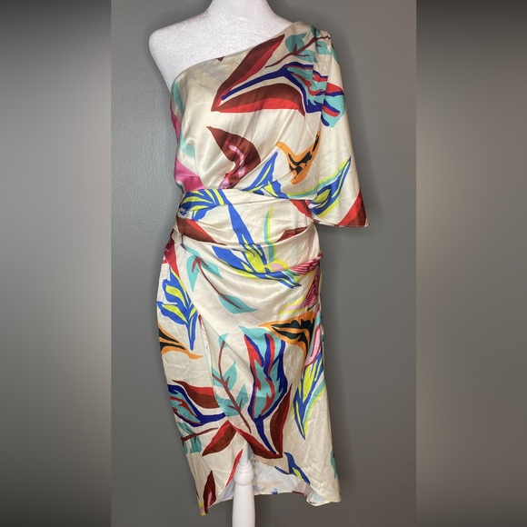 Luxxel Dresses & Skirts - NWT! Luxxel Satin Faux Wrap Tropical Floral One Shoulder Midi Dress - Size S